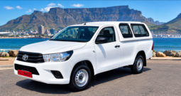 2018 Toyota Hilux 2.0 VVTi S Single-Cab FOR SALE IN PAROW, CAPE TOWN